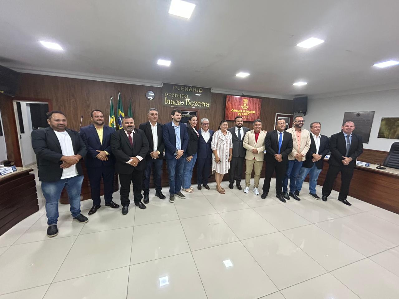 Prefeito Dr. Tadeu abre trabalhos legislativos de 2025 com discurso na Câmara de Caicó e afirma que a Casa do Povo é “legítima representante do nosso povo”